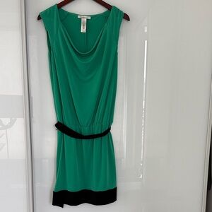 Laundry By Shelli Segal Green Mini Dress with Black Accents